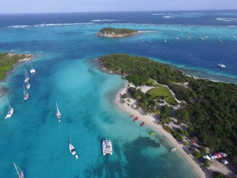 Barefoot Yacht Charters